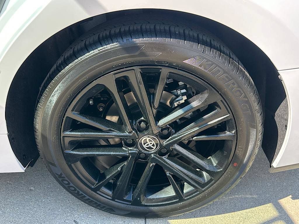 New 2026 Toyota Camry SE w/ Convenience Package FWD image 15