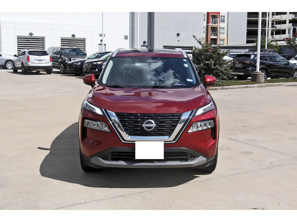 Used 2022 Nissan Rogue SV w/ SV Premium Package FWD image 2
