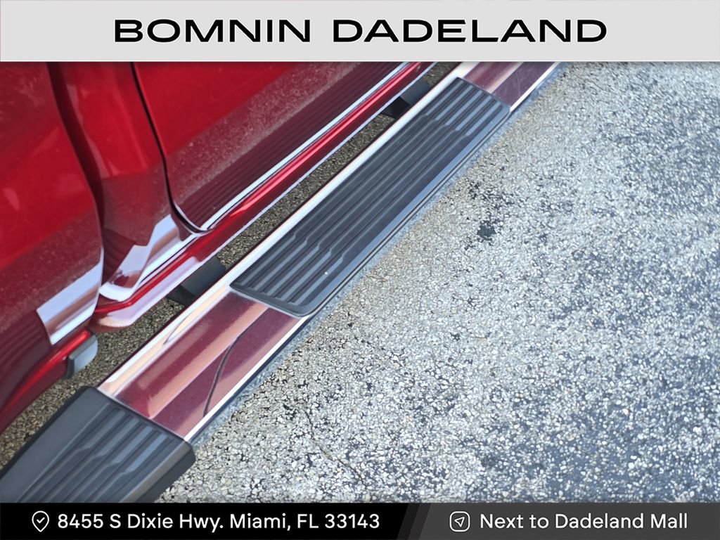 Used 2020 Chevrolet Silverado 1500 High Country w/ Technology Package image 13