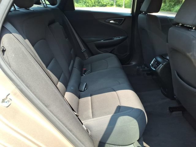 Used 2024 Chevrolet Malibu LT FWD image 10