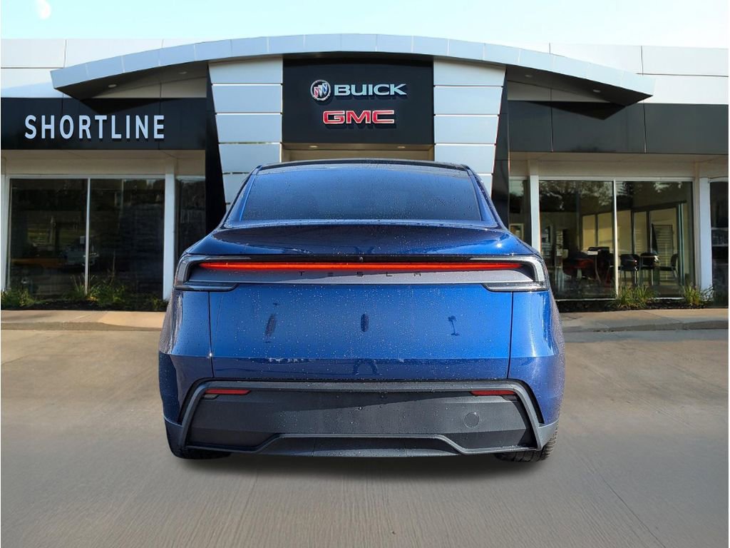 Used 2026 Tesla Model Y Long Range RWD image 4