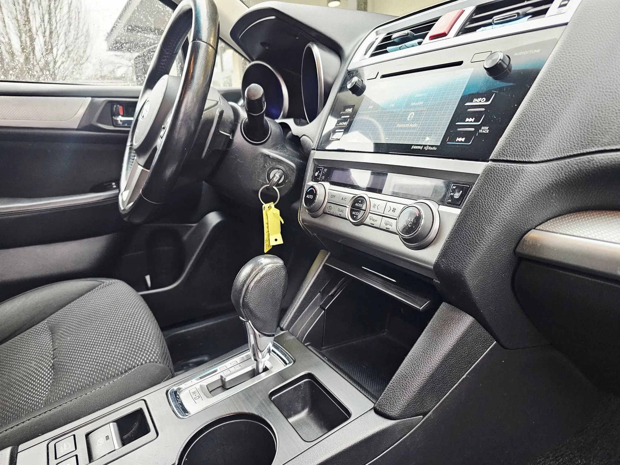 Used 2015 Subaru Outback 2.5i Premium image 14