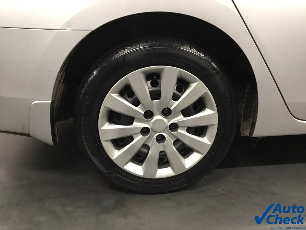 Used 2016 Nissan Sentra SV FWD image 19