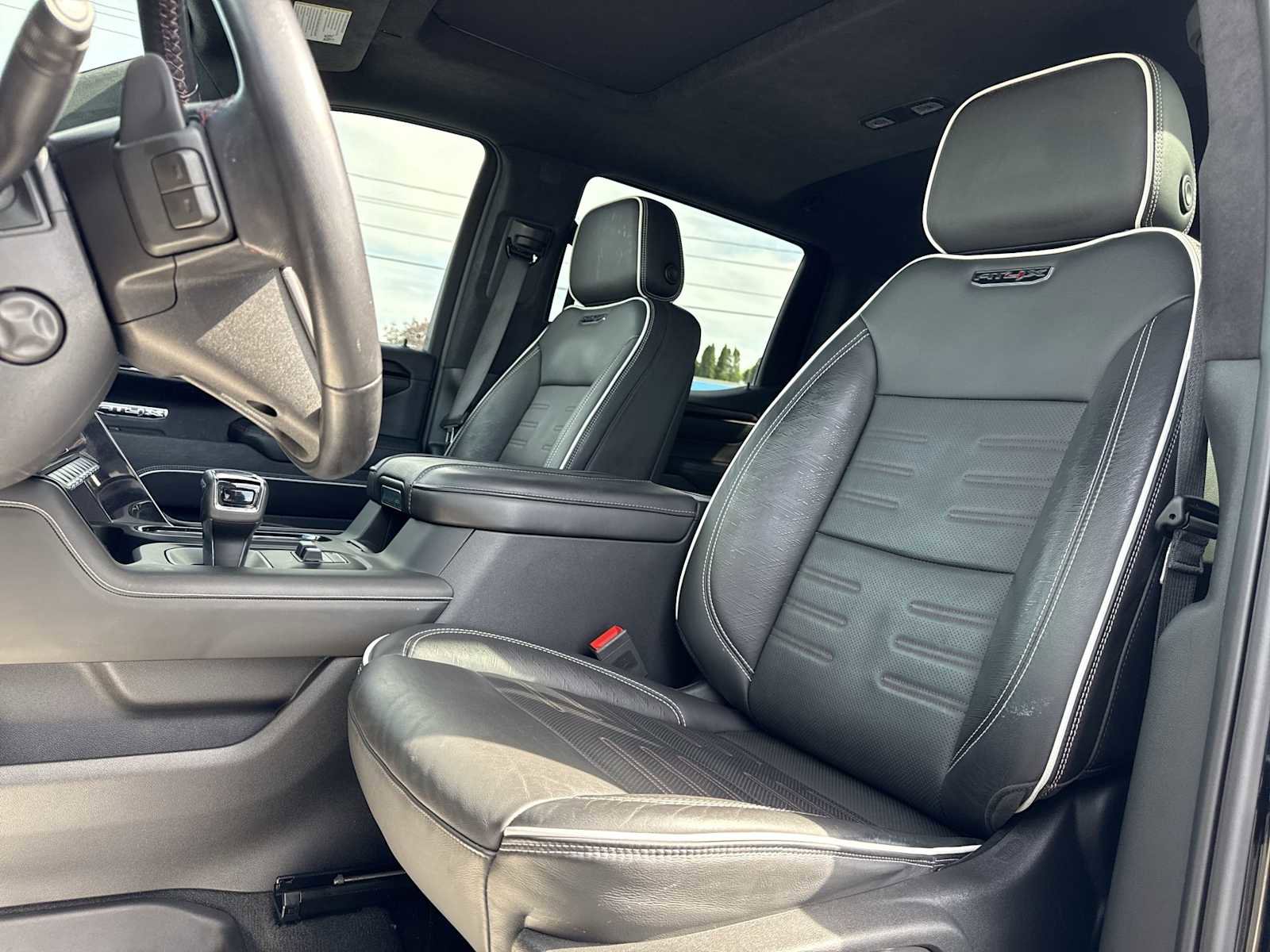 Used 2023 GMC Sierra 1500 AT4X AWD/4WD image 13