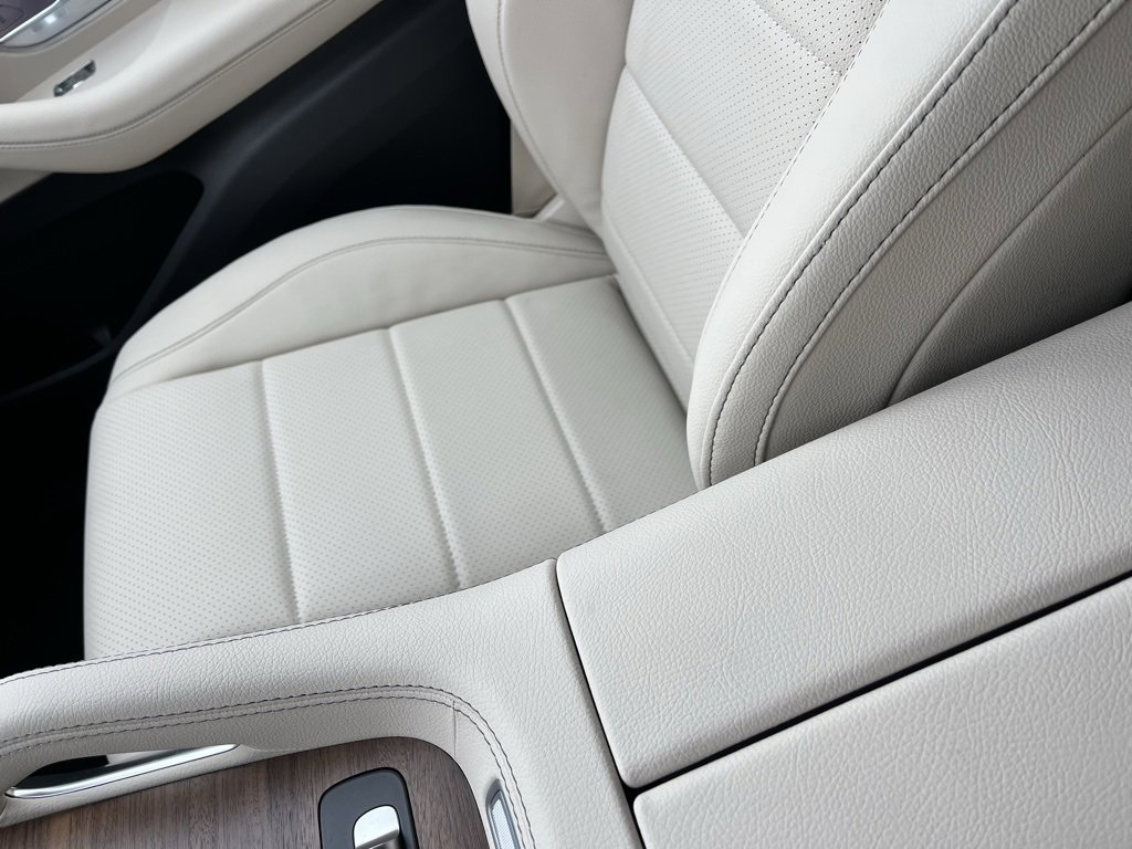 Used 2025 Mercedes-Benz GLS 450 4MATIC image 51