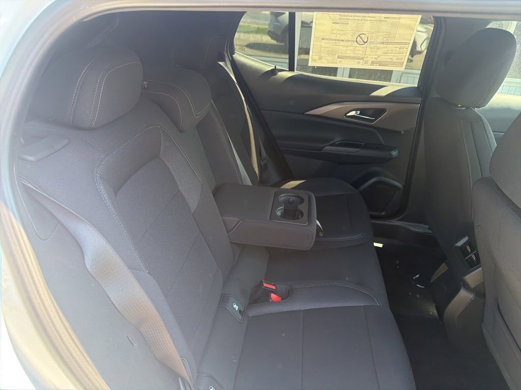 New 2026 Chevrolet Equinox EV LT FWD image 22