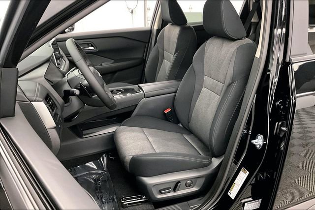New 2026 Nissan Rogue SV FWD image 10