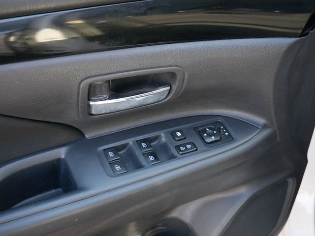 Used 2019 Mitsubishi Outlander ES image 15