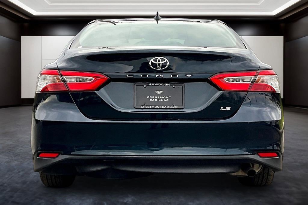 Used 2019 Toyota Camry LE image 5