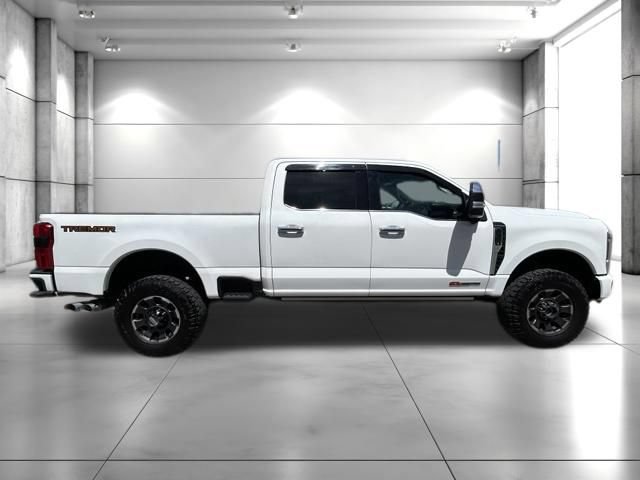 Used 2024 Ford F350 Platinum w/ Tremor Off-Road Package AWD/4WD image 9