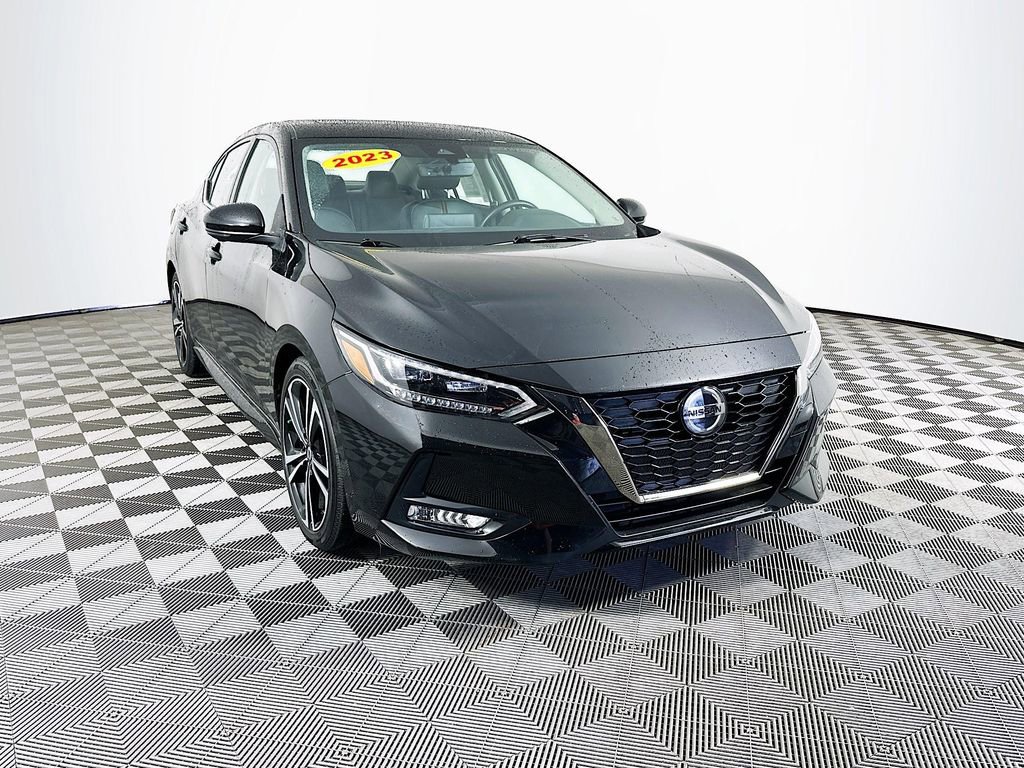 Used 2023 Nissan Sentra SR w/ SR Premium Package FWD image 3