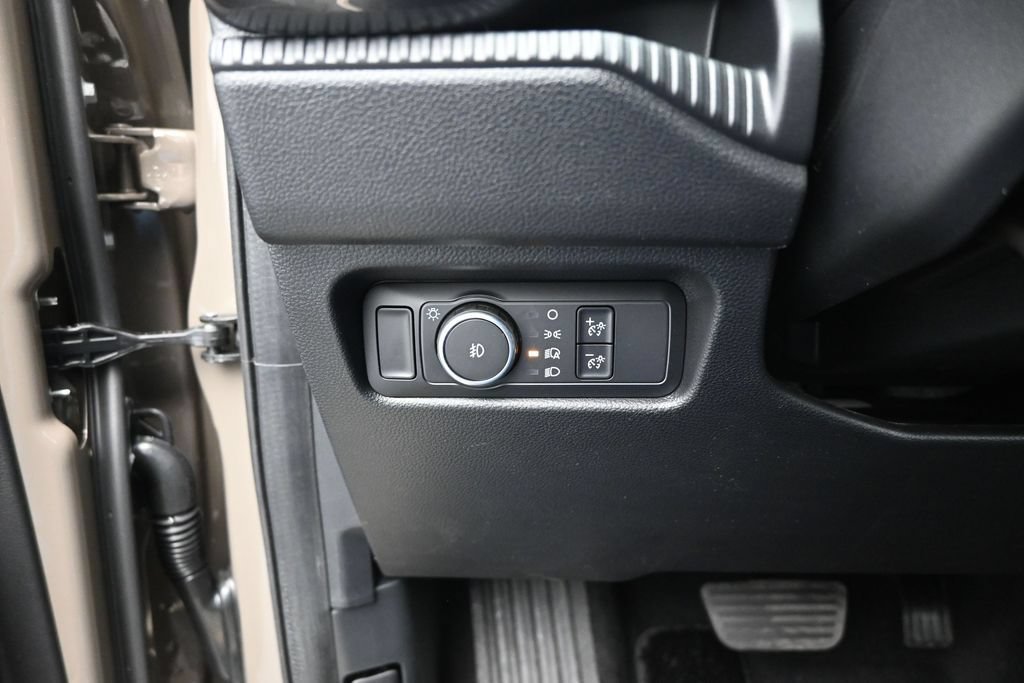 New 2026 Ford Ranger XLT w/ Equipment Group 301A High AWD/4WD image 12