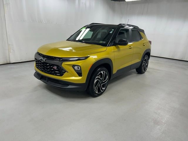 Used 2024 Chevrolet TrailBlazer RS w/ Convenience Package image 2