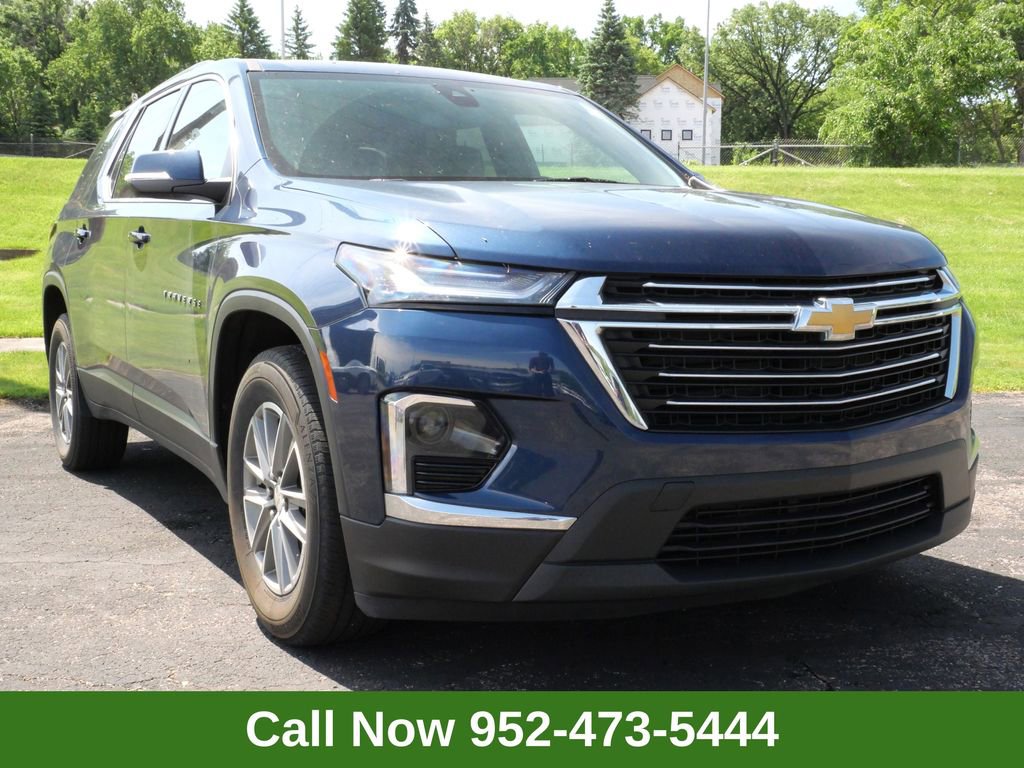 Used 2023 Chevrolet Traverse LT