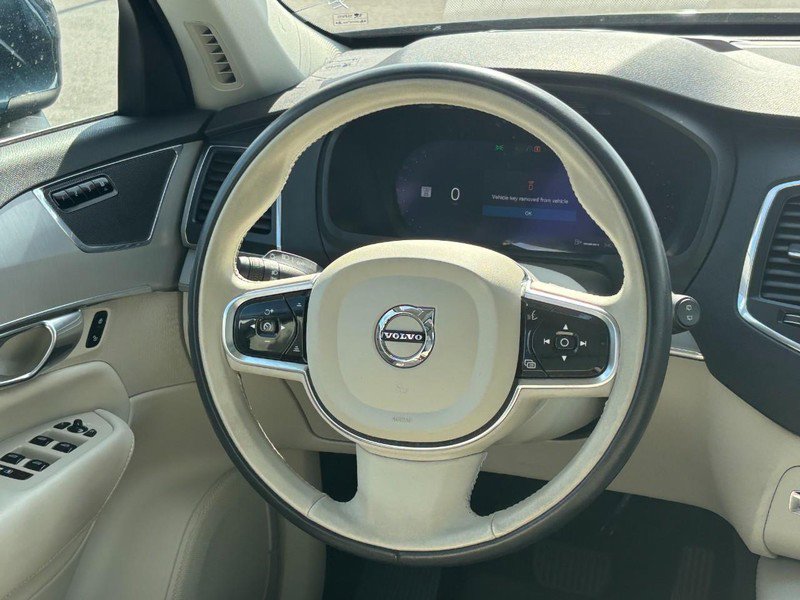 Used 2023 Volvo XC90 B5 Core w/ Protection Package Premier image 12