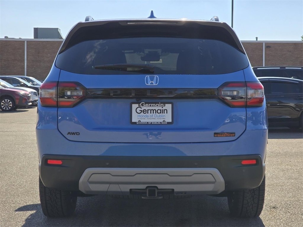 New 2025 Honda Pilot TrailSport image 19