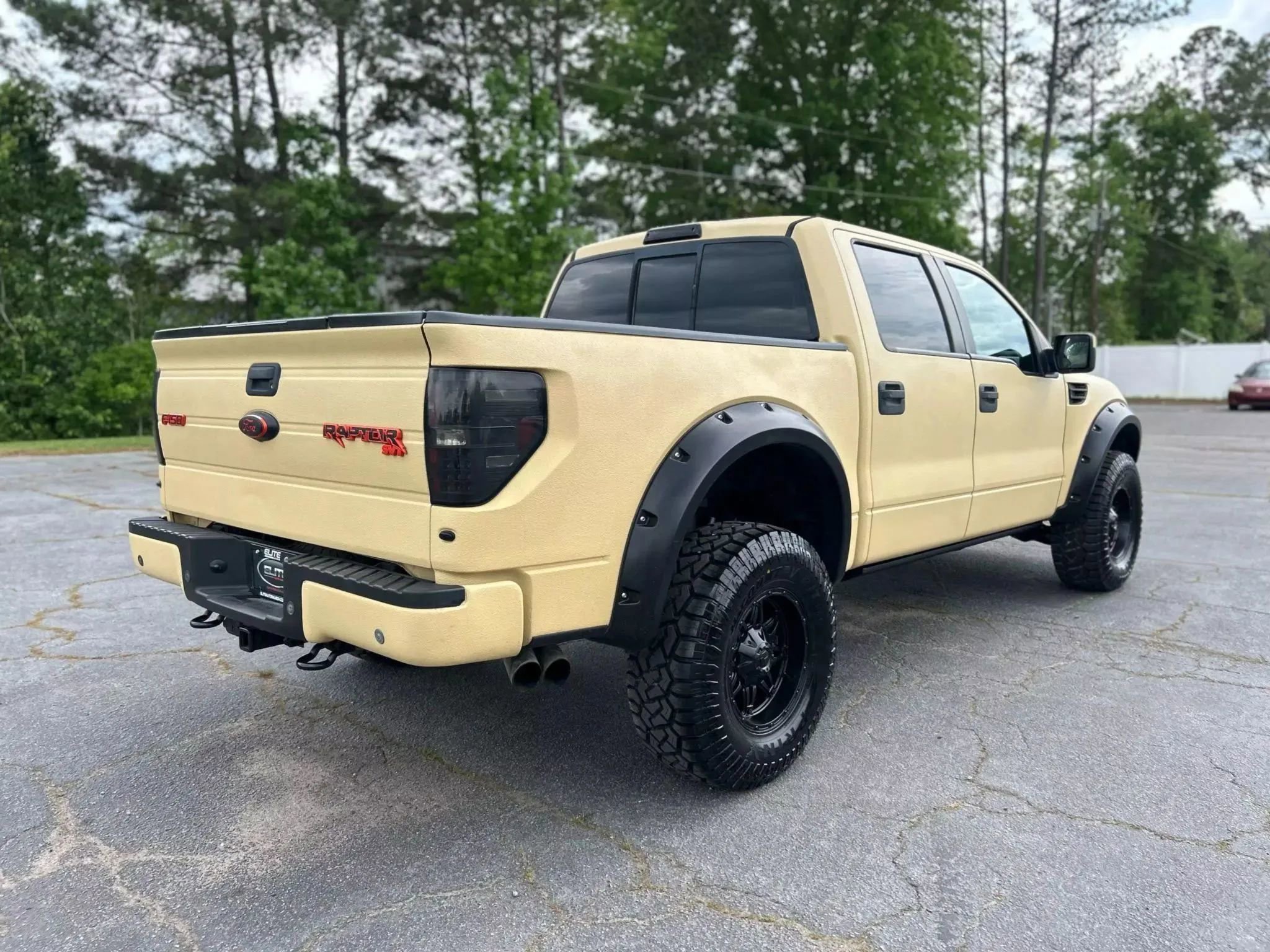 Used 2014 Ford F150 Raptor w/ Equipment Group 801A Luxury image 7