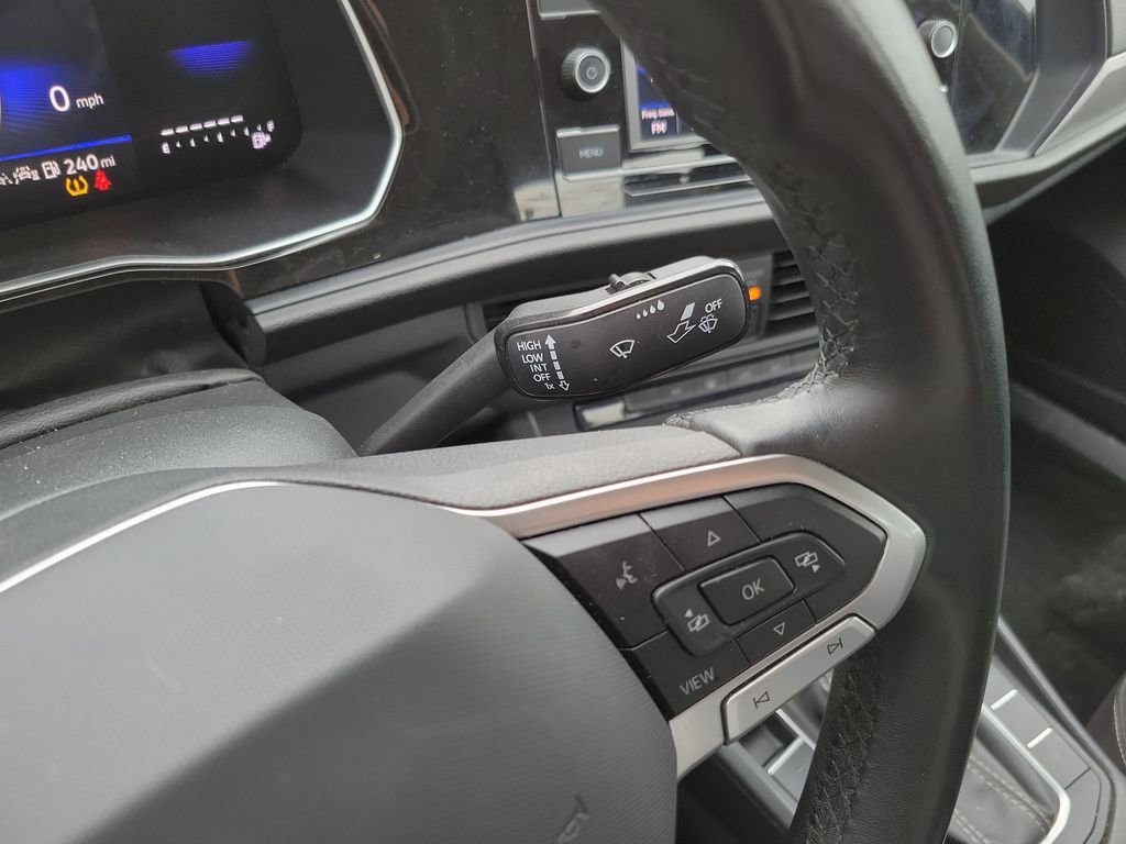 Used 2024 Volkswagen Jetta S image 11