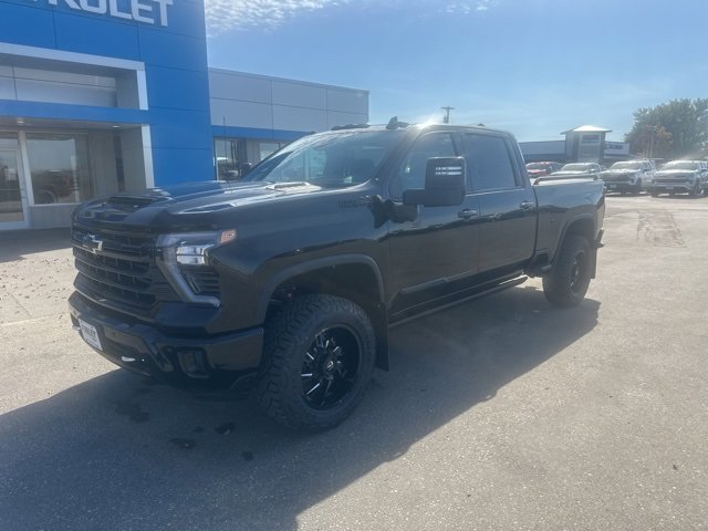 New 2026 Chevrolet Silverado 2500 High Country w/ High Country Premium Package image 2