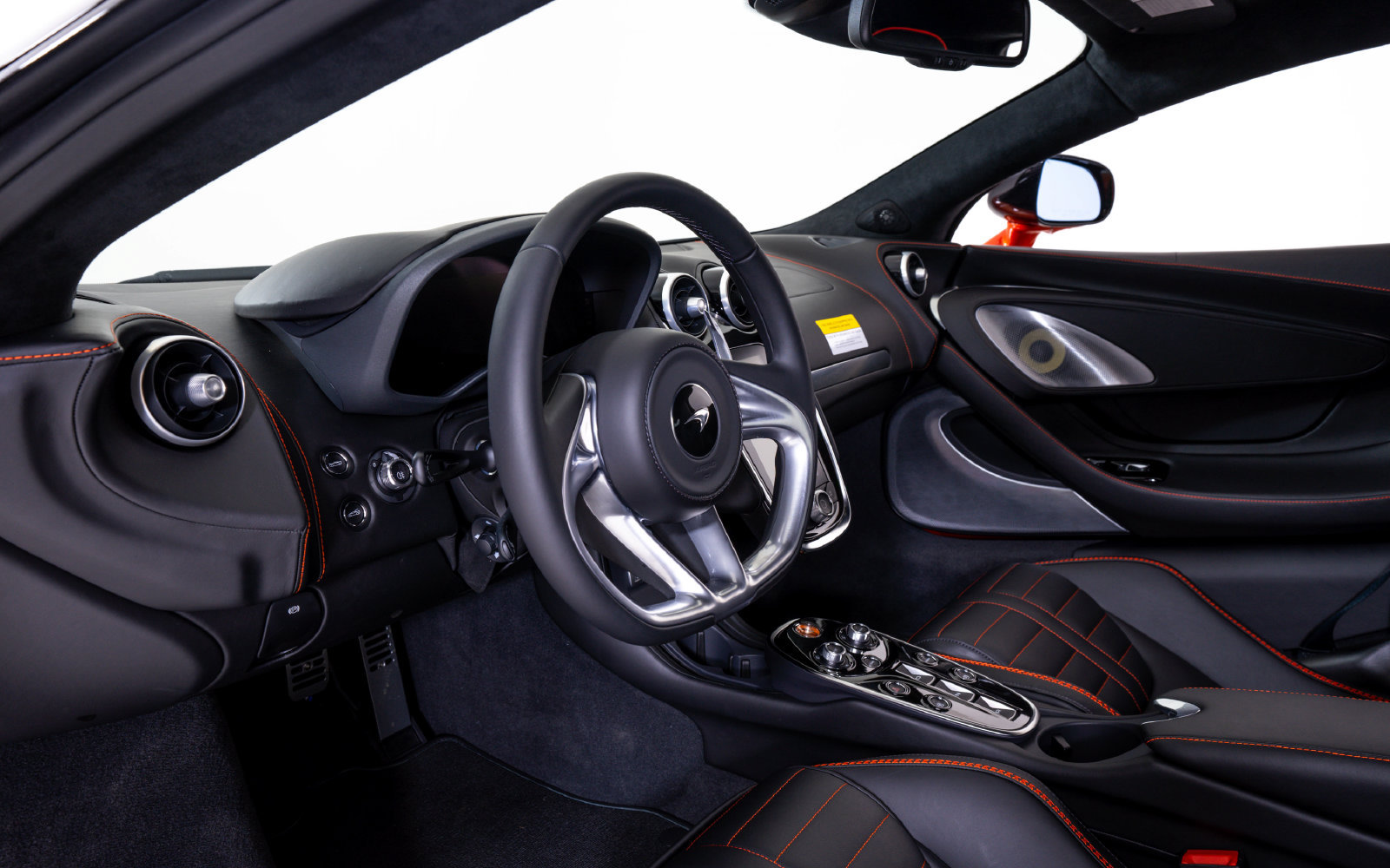New 2026 McLaren GTS RWD image 17