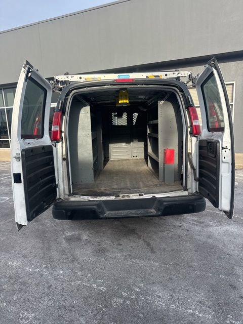 Used 2019 Chevrolet Express 2500 Work Van w/ Driver Convenience Package image 23