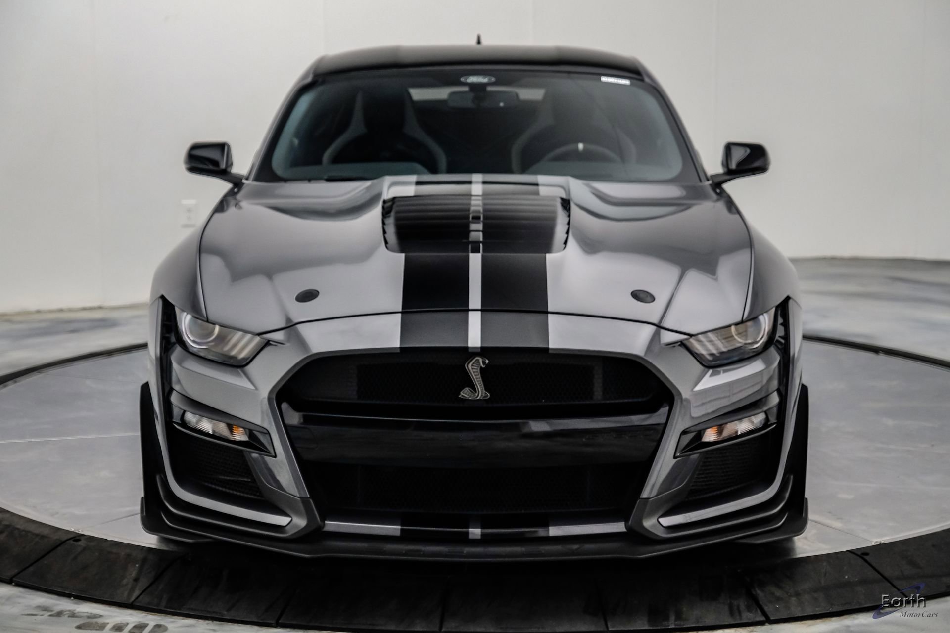 Used 2021 Ford Mustang Shelby GT500 w/ Carbon Fiber Track Pack RWD image 36
