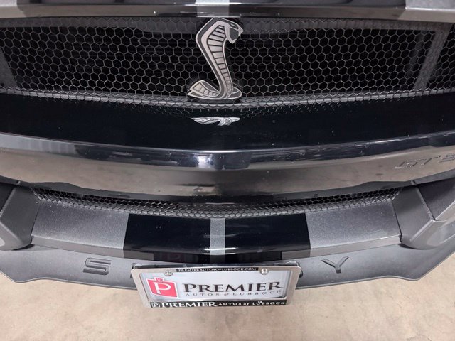 Used 2020 Ford Mustang Shelby GT500 w/ Carbon Fiber Track Pack RWD image 34