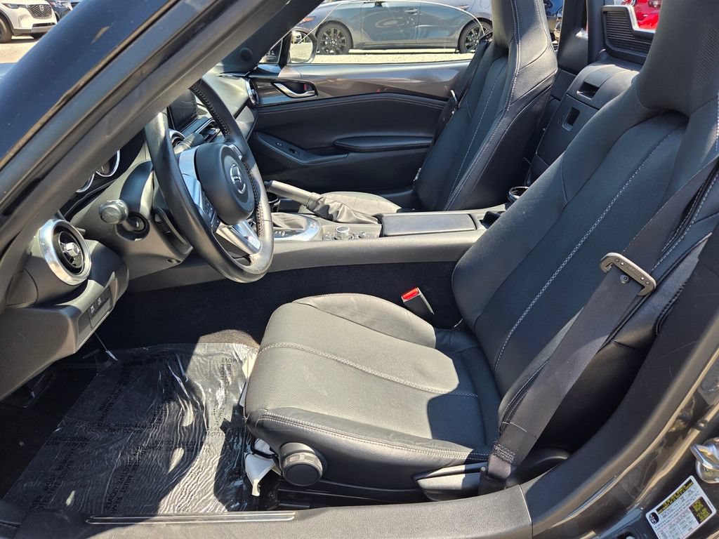 Used 2023 MAZDA MX-5 Miata Grand Touring RWD image 4