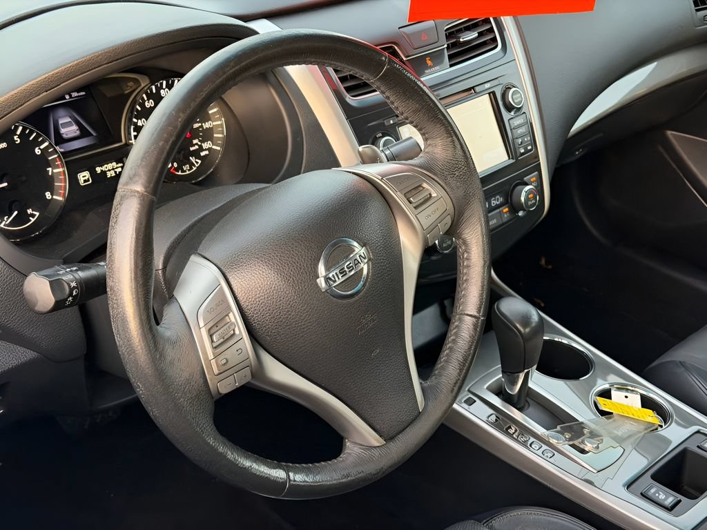 Used 2015 Nissan Altima 3.5 SL FWD image 15