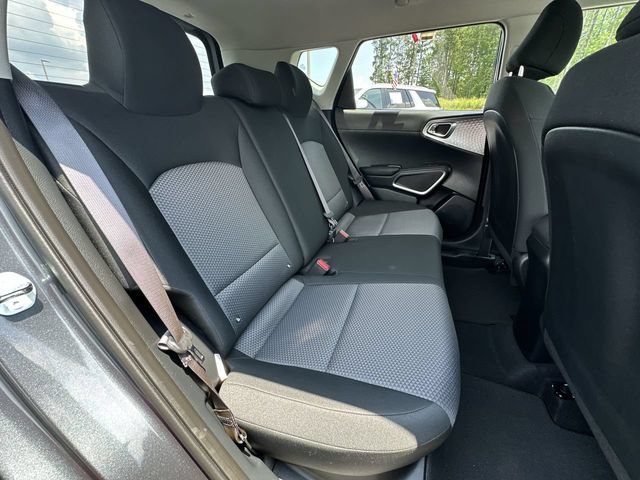Used 2025 Kia Soul LX w/ LX Technology Package FWD image 23