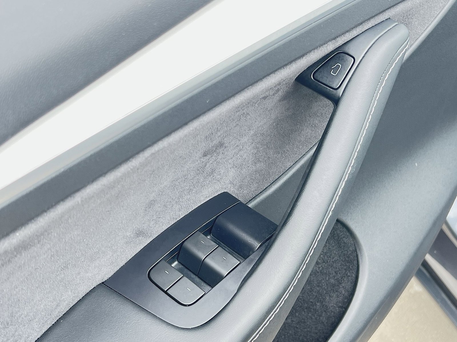 Used 2023 Tesla Model Y Long Range image 15