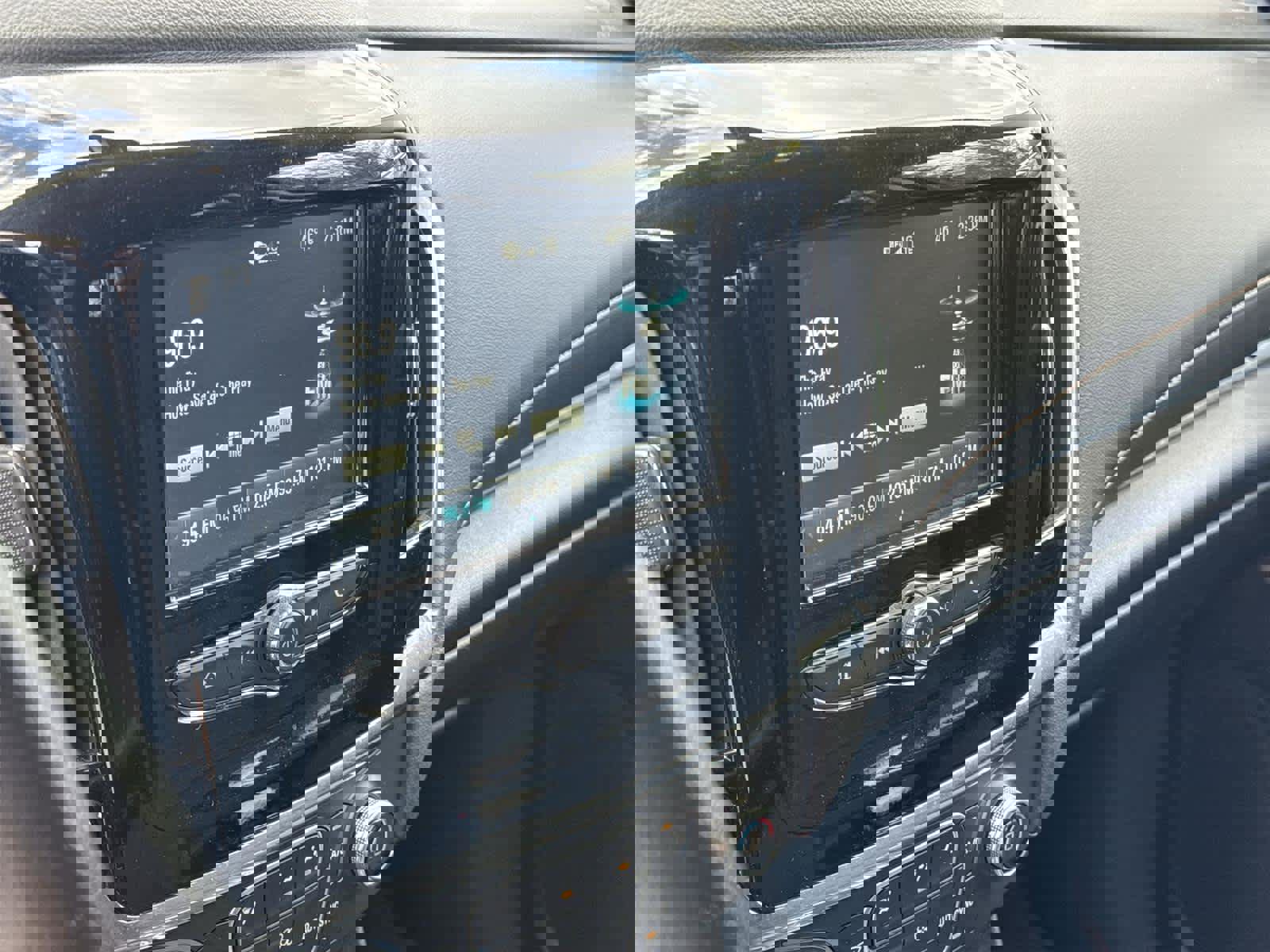 Used 2018 Chevrolet Traverse LS AWD/4WD image 22