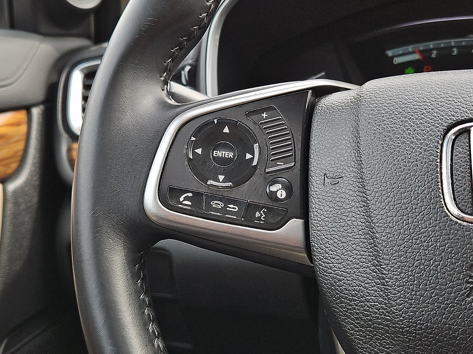 Used 2018 Honda CR-V EX-L image 20