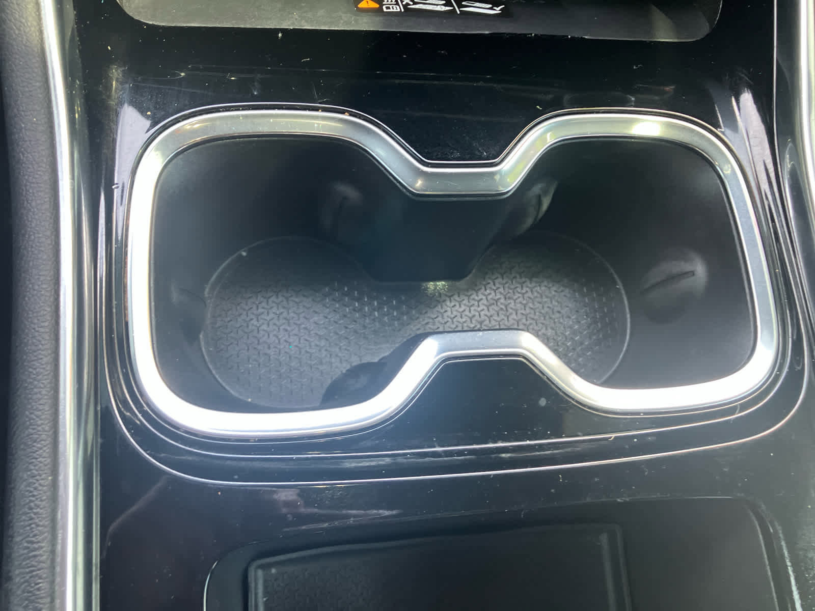 Used 2025 Chevrolet Traverse LT w/ Driver Confidence Package FWD image 6