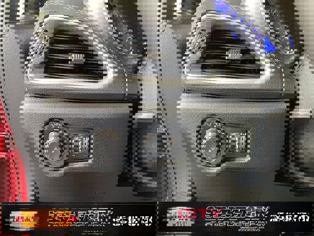 New 2026 Chrysler Pacifica Select image 14