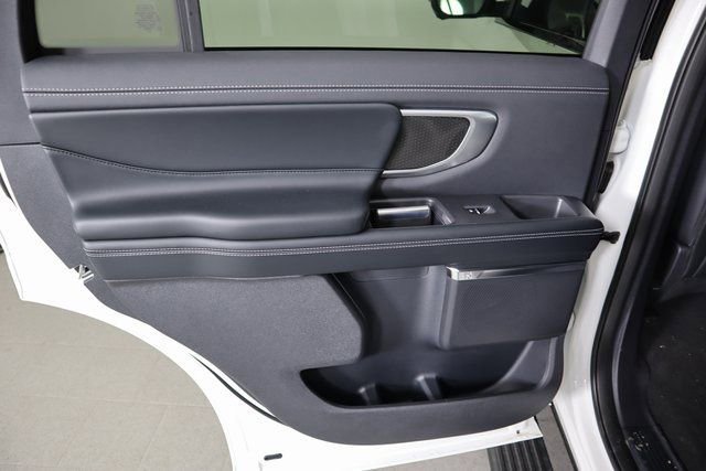 New 2025 Ford Expedition Platinum w/ Stealth Appearance Package image 15