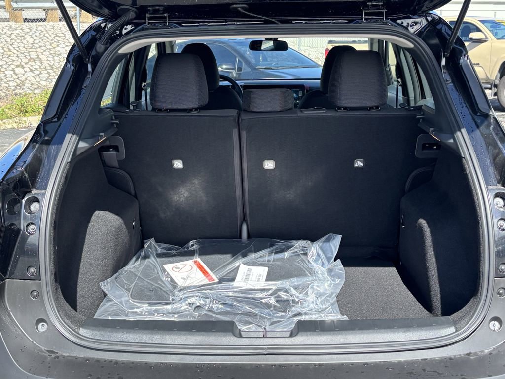 New 2026 Nissan Kicks S image 11