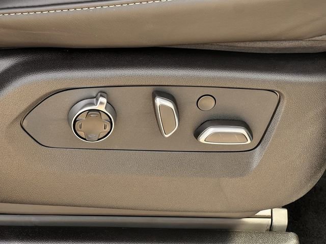 Certified 2026 Cadillac Escalade Platinum Sport image 29