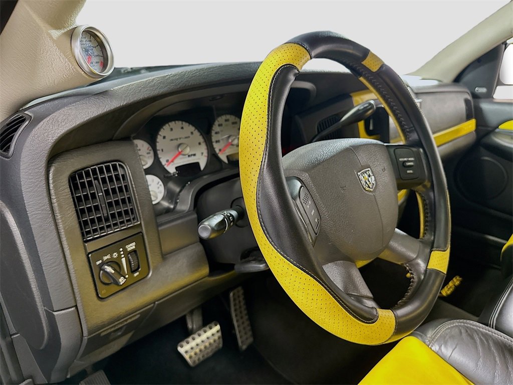 Used 2005 Dodge Ram 1500 Truck 2WD Quad Cab image 10