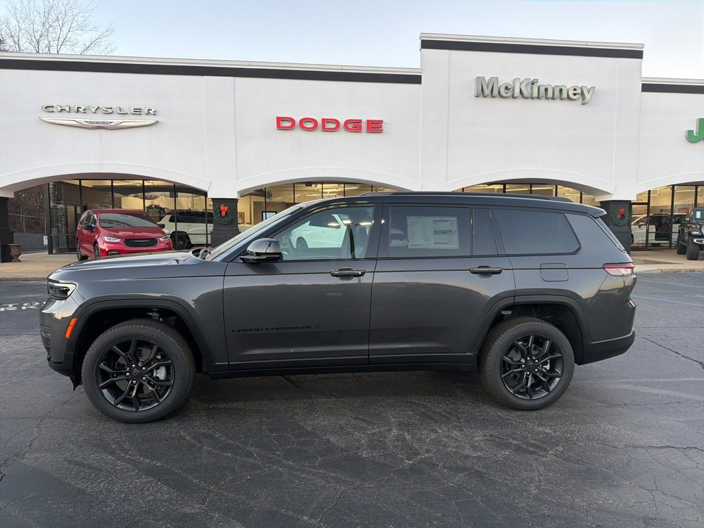 New 2025 Jeep Grand Cherokee L Limited image 6