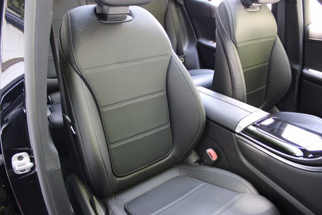 Used 2024 Mercedes-Benz GLC 300 image 14