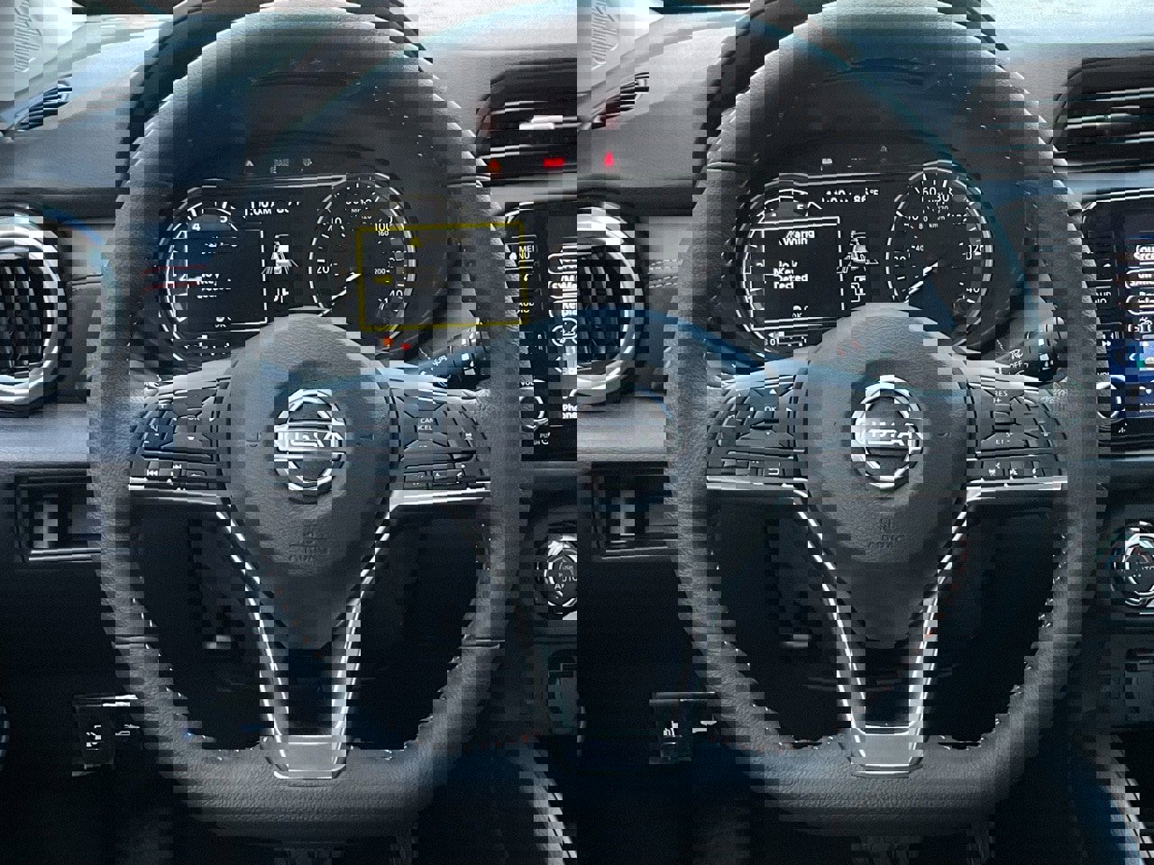 New 2025 Nissan Versa SR w/ Trunk Package image 19