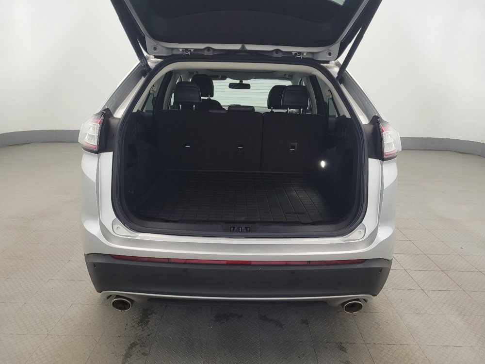 Used 2016 Ford Edge SEL w/ Equipment Group 201A AWD/4WD image 29