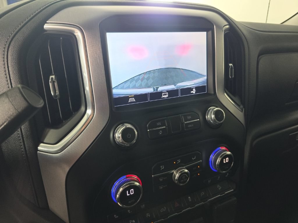 Used 2021 GMC Sierra 1500 SLT w/ SLT Premium Plus Package AWD/4WD image 18