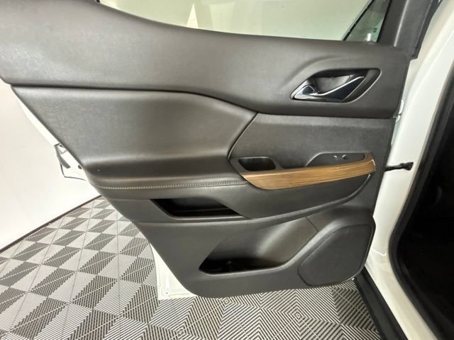 Used 2019 GMC Acadia SLE w/ Driver Alert Package I FWD image 25