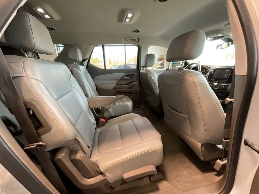 Used 2019 Chevrolet Traverse Premier image 21