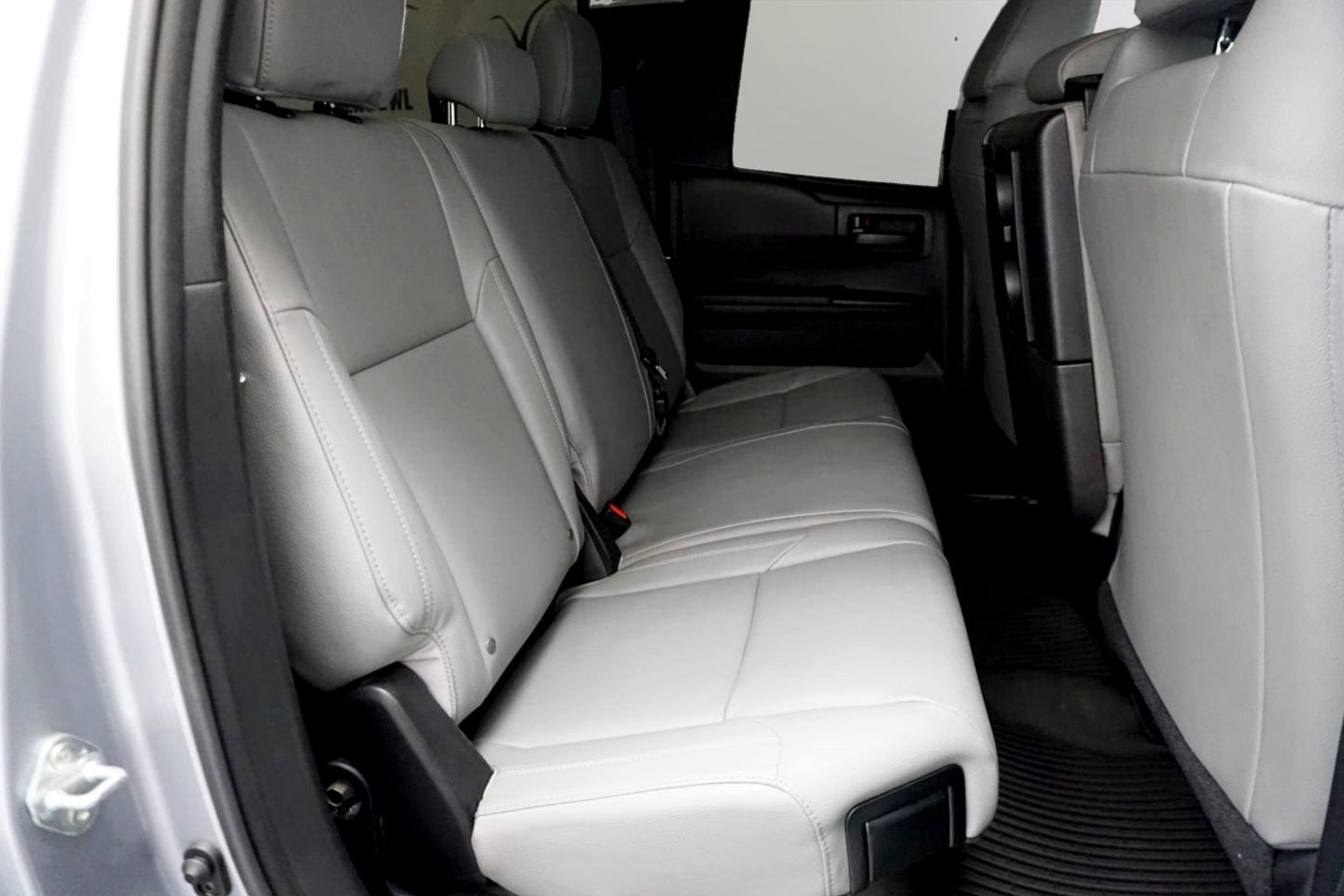 Used 2021 Toyota Tundra SR5 AWD/4WD image 16