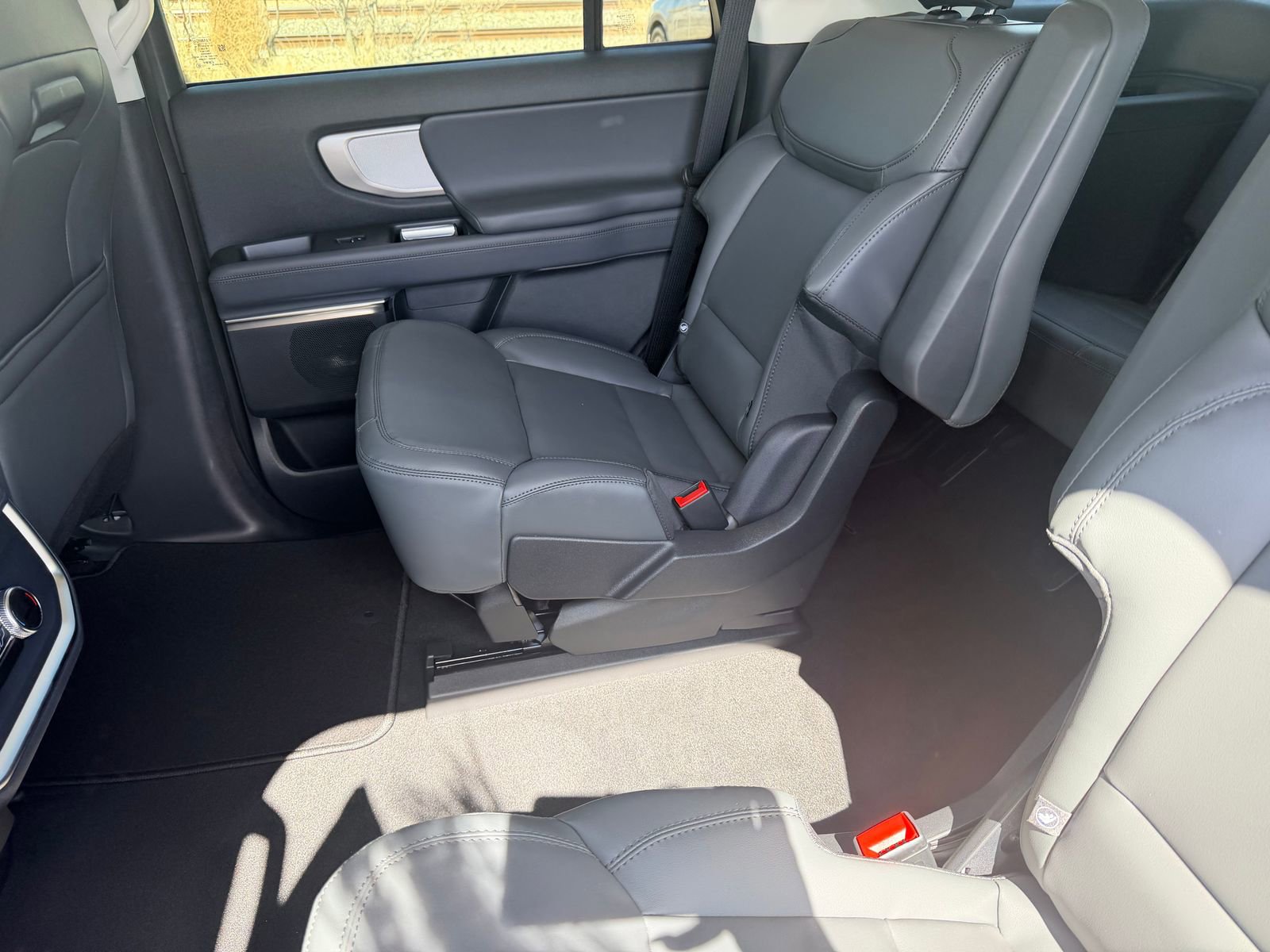 New 2026 Ford Expedition Active AWD/4WD image 23