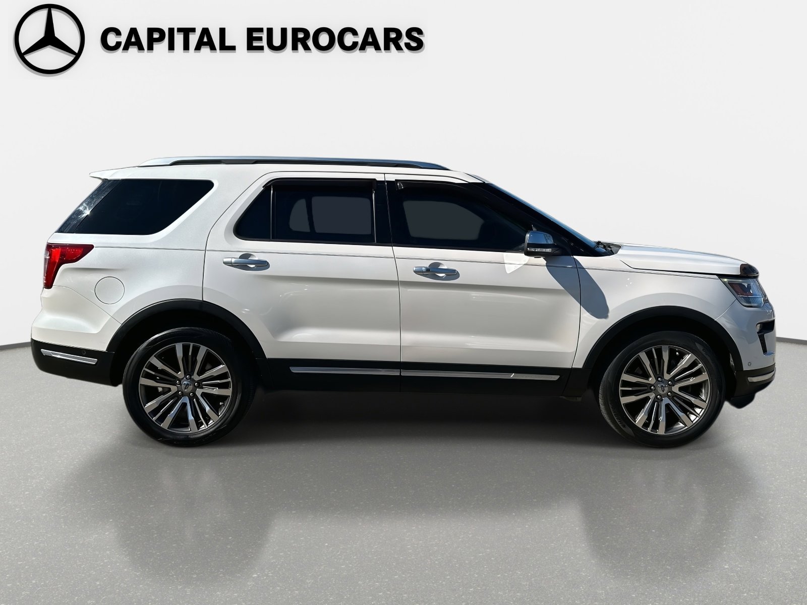 Used 2018 Ford Explorer Platinum image 6