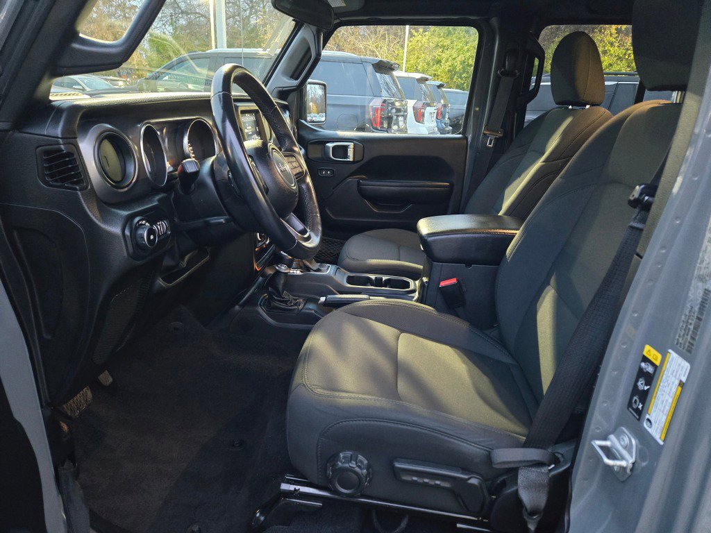 Used 2021 Jeep Wrangler Unlimited Sport image 17